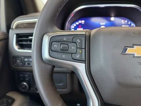 Used 2022 Chevrolet Tahoe LT w/ Luxury Package AWD/4WD image 15