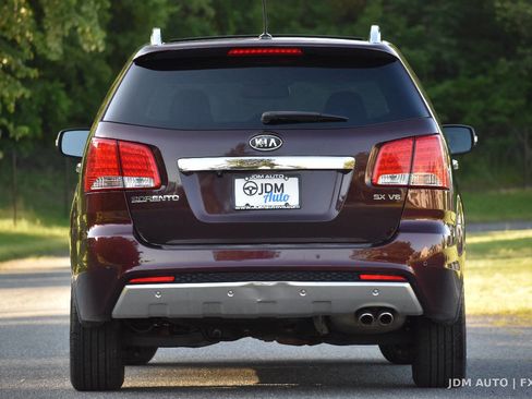 Used 2012 Kia Sorento SX w/ SX Premium Pkg AWD/4WD image 6