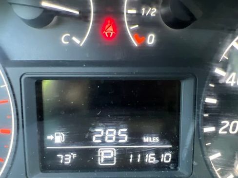 Used 2015 Nissan Sentra S FWD image 9