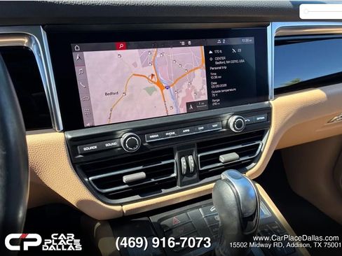 Used 2019 Porsche Macan S AWD/4WD image 9