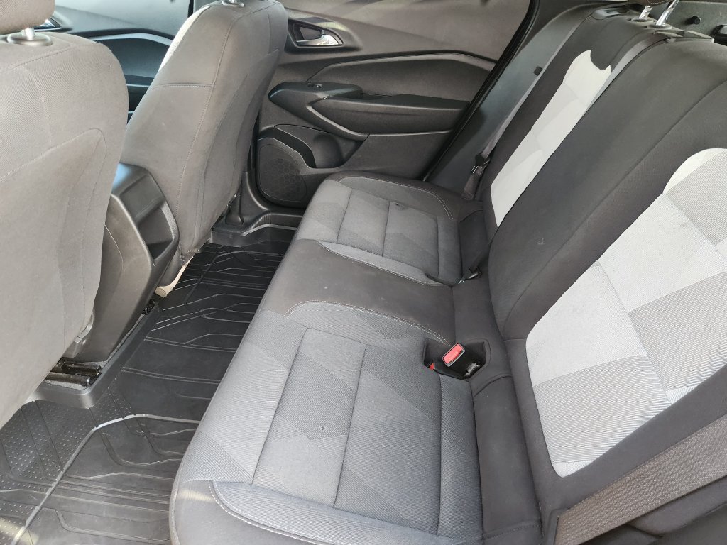 Used 2026 Chevrolet Trax LS w/ Driver Confidence Package FWD image 27