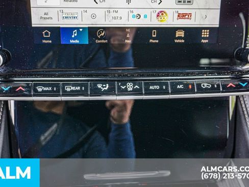 Used 2023 Jeep Wagoneer Series II image 43