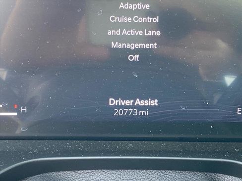 Used 2024 Jeep Grand Cherokee Altitude image 20