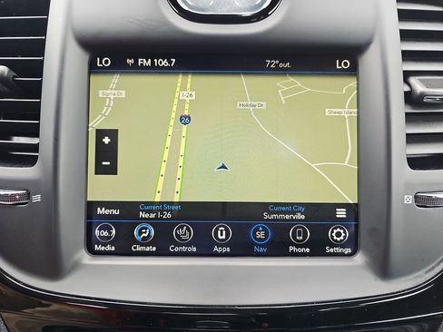 Used 2023 Chrysler 300 S RWD image 27