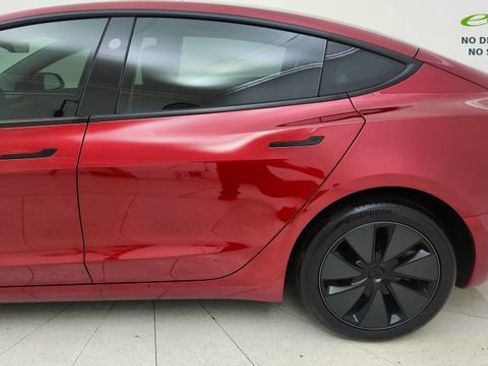 Used 2025 Tesla Model 3 Long Range RWD image 4