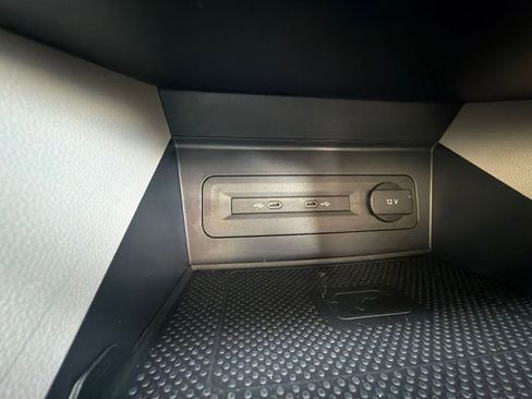 Used 2021 Volkswagen Atlas SEL Premium AWD/4WD image 28