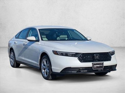 New 2025 Honda Accord LX image 7