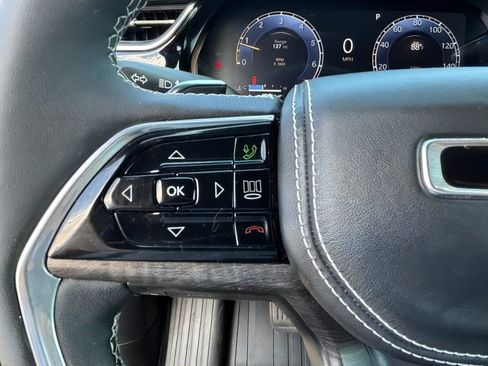 Used 2023 Jeep Grand Cherokee L Overland AWD/4WD image 22