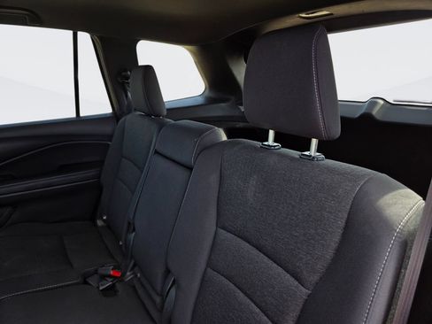 Used 2020 Honda Passport Sport image 37