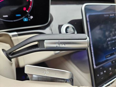 Certified 2023 Mercedes-Benz S 500 S 500 image 12