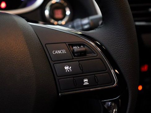 New 2025 Mitsubishi Eclipse Cross SE image 12