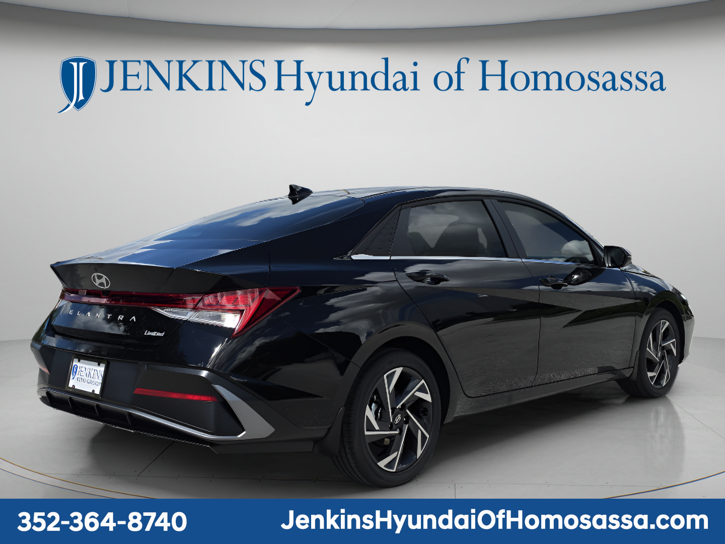 New 2026 Hyundai Elantra Limited FWD image 4