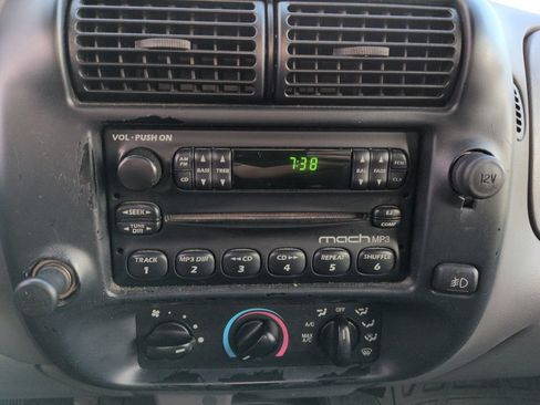 Used 2003 Ford Ranger 2WD Regular Cab image 18