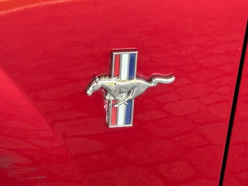 Used 2003 Ford Mustang Convertible RWD image 14