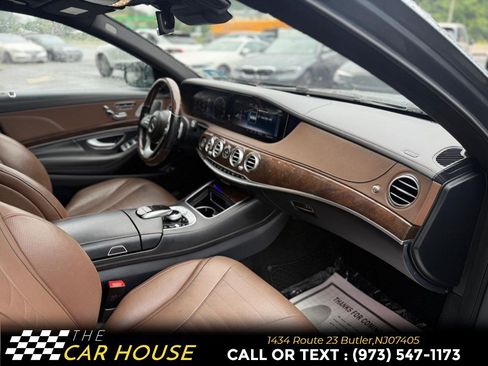 Used 2019 Mercedes-Benz S 560 4MATIC Sedan image 21