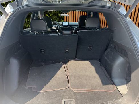 Used 2023 Ford Escape ST-Line AWD/4WD image 15