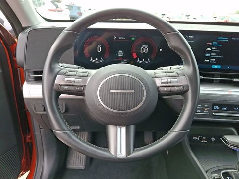 Used 2025 Hyundai Kona SEL AWD/4WD image 18