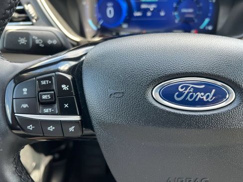 Certified 2022 Ford Escape SEL w/ Technology Package FWD image 29