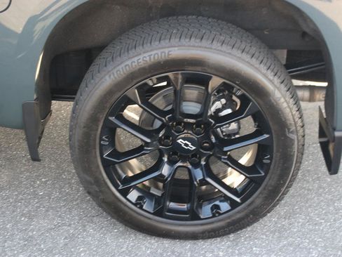 Used 2026 Chevrolet Silverado 1500 High Country AWD/4WD image 41