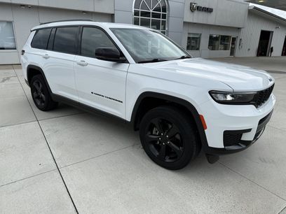 Used 2023 Jeep Grand Cherokee L Laredo