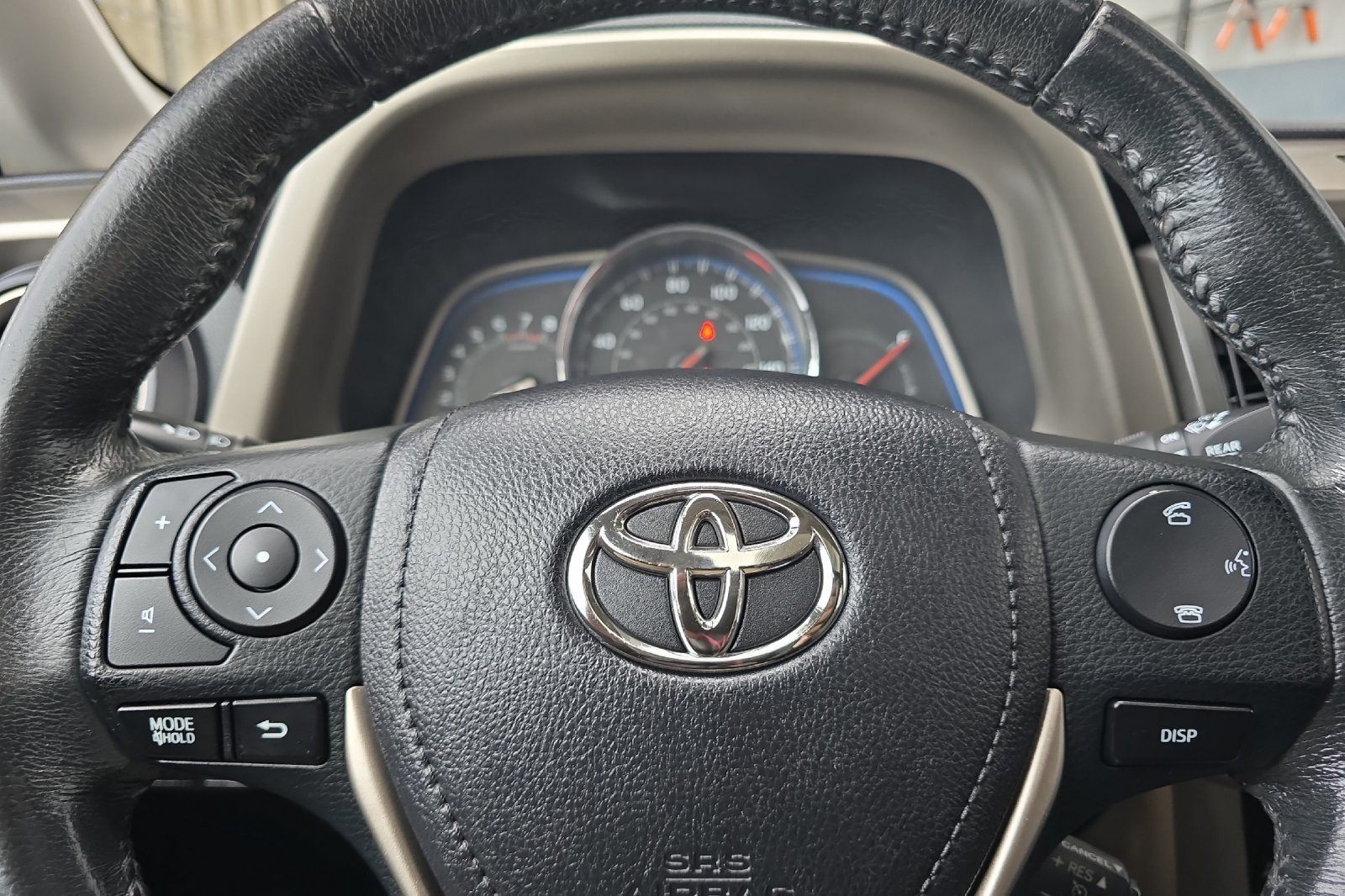 Used 2015 Toyota RAV4 Limited AWD/4WD image 21