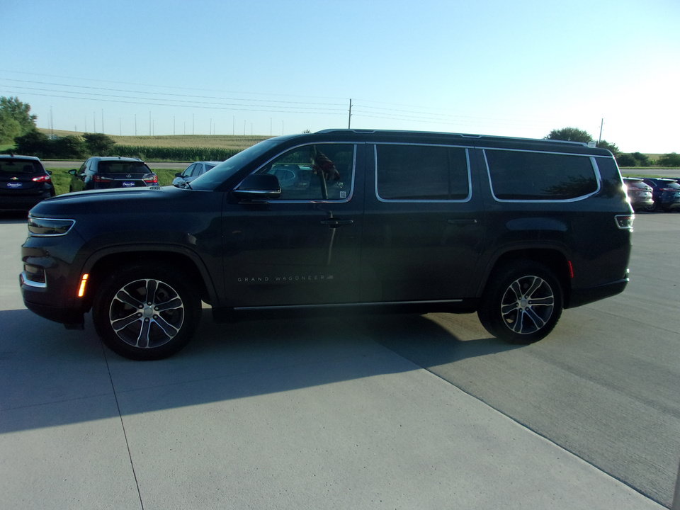 Used 2024 Jeep Grand Wagoneer L 4WD image 6