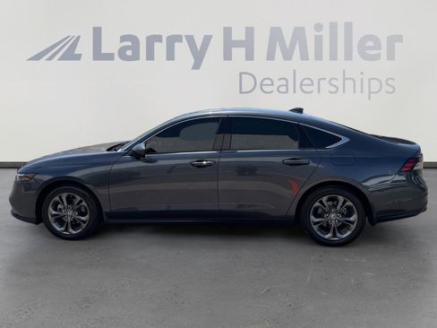 Used 2023 Honda Accord EX image 2