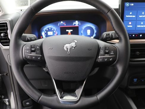 Used 2025 Ford Bronco Sport Outer Banks image 18