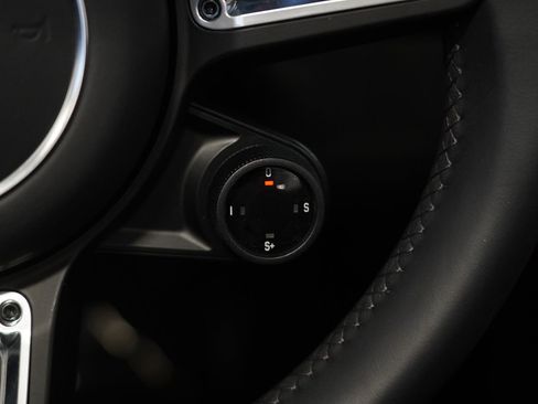 Used 2024 Porsche 718 Boxster GTS image 23