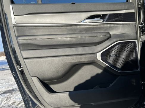 New 2026 Jeep Grand Wagoneer L Limited image 33