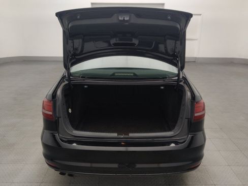 Used 2016 Volkswagen Jetta SE FWD image 29