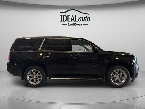 Used 2016 GMC Yukon SLT w/ Open Road Package AWD/4WD image 14