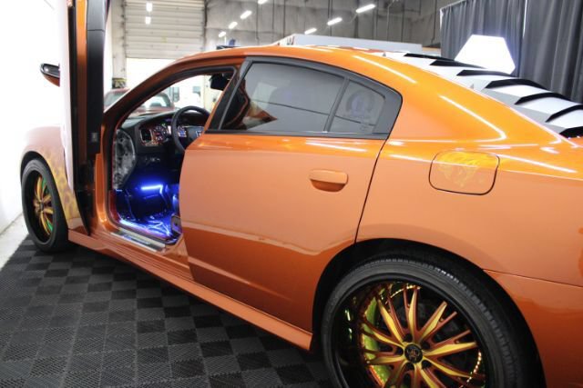 Used 2011 Dodge Charger R/T RWD image 17