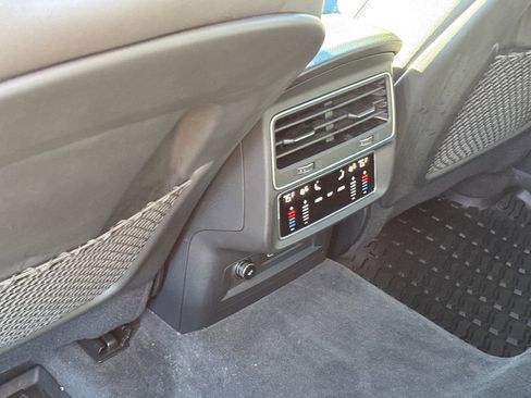 Used 2021 Audi Q8 Premium Plus w/ Premium Plus Package image 36