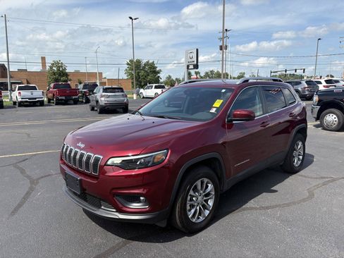 Used 2021 Jeep Cherokee Latitude Lux w/ Comfort/Convenience Group AWD/4WD image 20