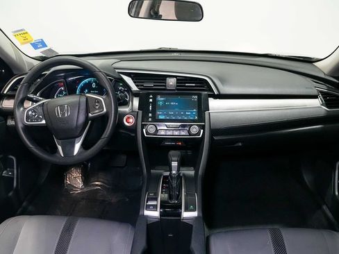 Used 2018 Honda Civic EX image 19