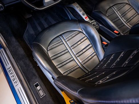 Used 2017 Ferrari 488 Spider RWD image 12