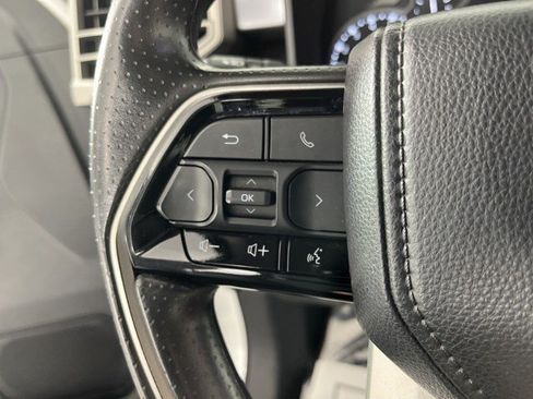 Used 2023 Toyota Tundra SR5 w/ SR5 Convenience Package RWD image 19