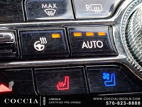 Certified 2022 Lincoln Corsair AWD w/ Equipment Group 101A image 24