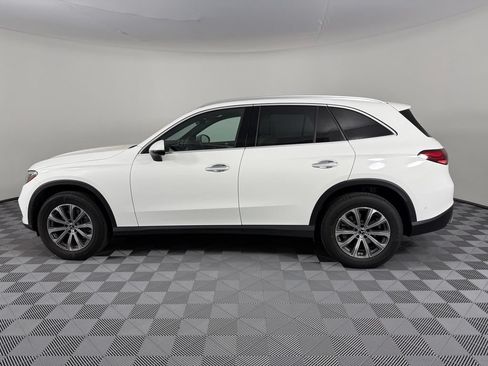 Used 2026 Mercedes-Benz GLC 300 4MATIC image 4