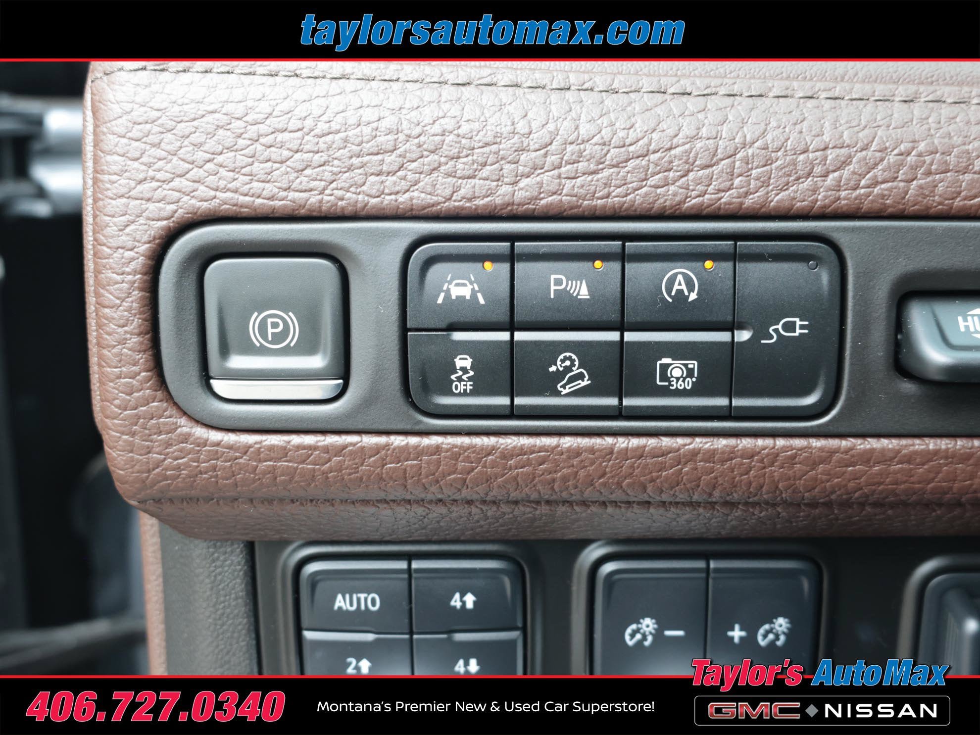 Used 2022 GMC Yukon Denali w/ Advanced Technology Package AWD/4WD image 31