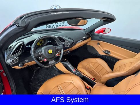Used 2019 Ferrari 488 Spider RWD image 4