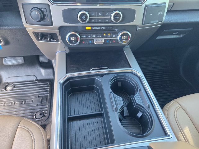Certified 2022 Ford F350 Lariat w/ Lariat Value Package AWD/4WD image 15