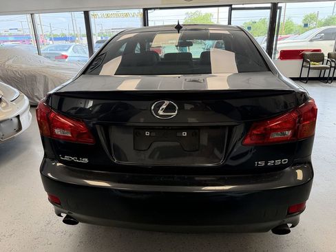 Used 2008 Lexus IS 250 image 9