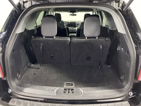 Used 2021 Ford Explorer XLT w/ Equipment Group 202A image 34