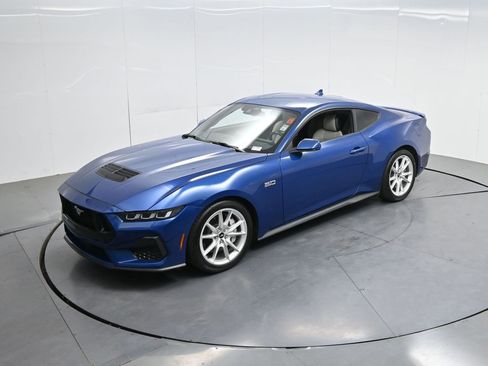 Used 2024 Ford Mustang GT Premium RWD image 37