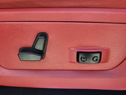 Used 2017 RAM 1500 Rebel w/ Luxury Group image 18