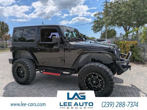 Used 2015 Jeep Wrangler Sport w/ Quick Order Package 24S AWD/4WD image 1