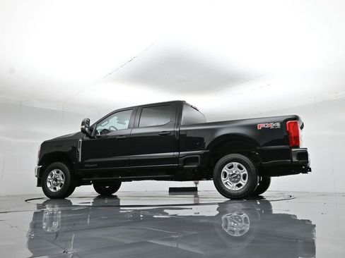 New 2026 Ford F250 XLT w/ FX4 Off-Road Package image 50
