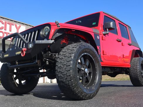 Used 2016 Jeep Wrangler Unlimited Sport w/ Quick Order Package 24S image 16